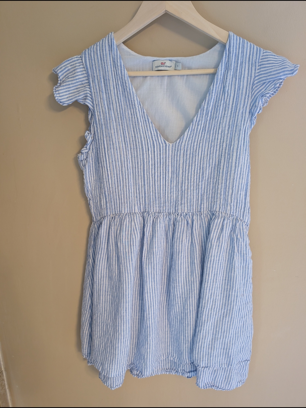 Vineyard Vines Light Blue Striped Seersucker Womens V‑Neck Dress